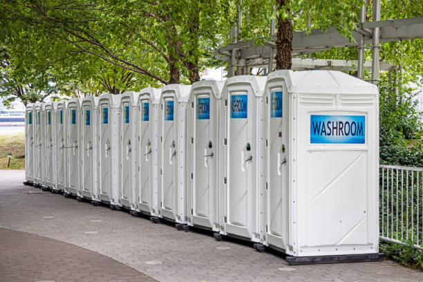 Portable Toilet Options We Offer in Colona, IL